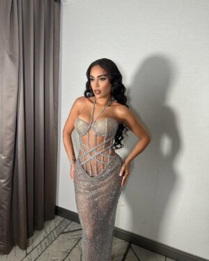 Nabila Tapia Instagram - It’s never too late baby ✨
Dress: @stephxdesings
Makeup: @keilatineoartistry
Hair: @wavesbybryan