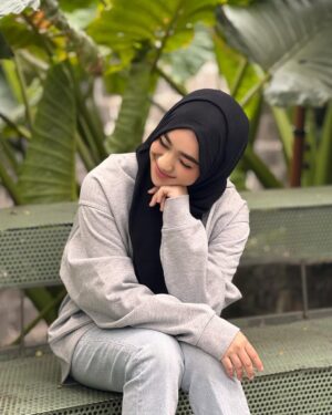 Nabila Taqiyyah Instagram - 🧘🏻‍♀️🥊1