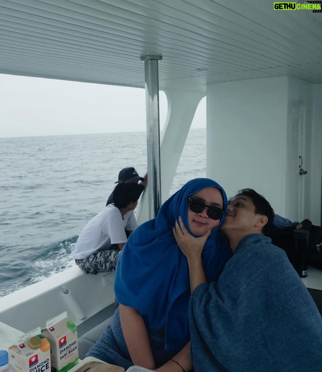 Nabila Zavira - 19.3K Likes - 🥥🥘🐚🌺