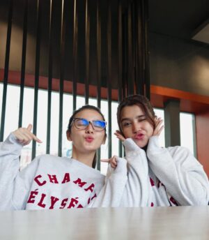 Nabila Zavira Instagram - twinzz🌻