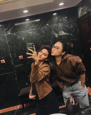 Nabila Zavira Instagram - mini trips🥤