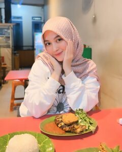 Actress Nabilah Ratna Ayu Azalia HD Photos and Wallpapers June 2025