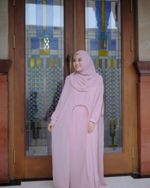 Nabilah Ratna Ayu Azalia Instagram - Eid brings out the cutest smiles and the warmest hearts🤍
Allahumma bariik