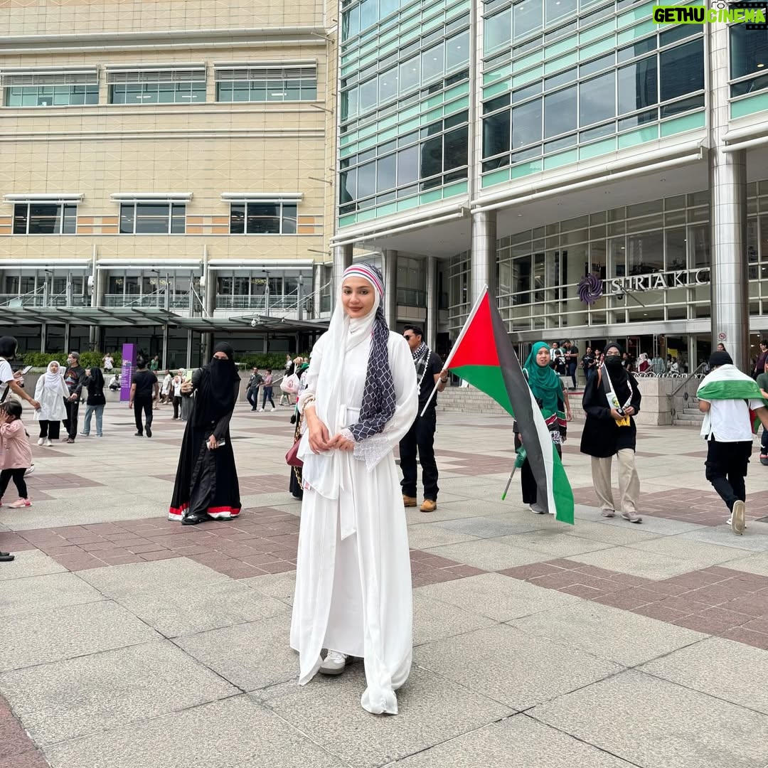 Nadia Brian - 12.6K Likes - ❤️🇵🇸 

#NadiaBrian 
#FreePalestine 
#Humanity4Palestine 
#NoGenocide