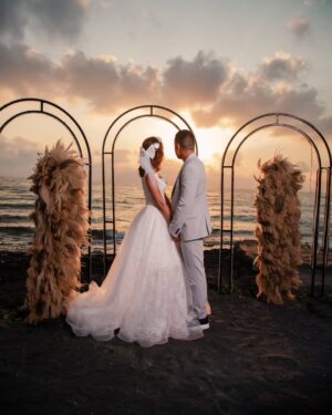 Nadine Tahseen Beck Instagram - congratulations @nadinetahseeinebek @eyadissaofficial
Wedding planner & photographer @waseemmhamadofficial
Fashion designer @alaasarkis
Hairstyle @shplejonuor
Makeup @roudainatabet
Lighting Director @elias_tayar
Decoration @majd.s.awad
Dj @dj.elon.official
Location @xbeachhouse