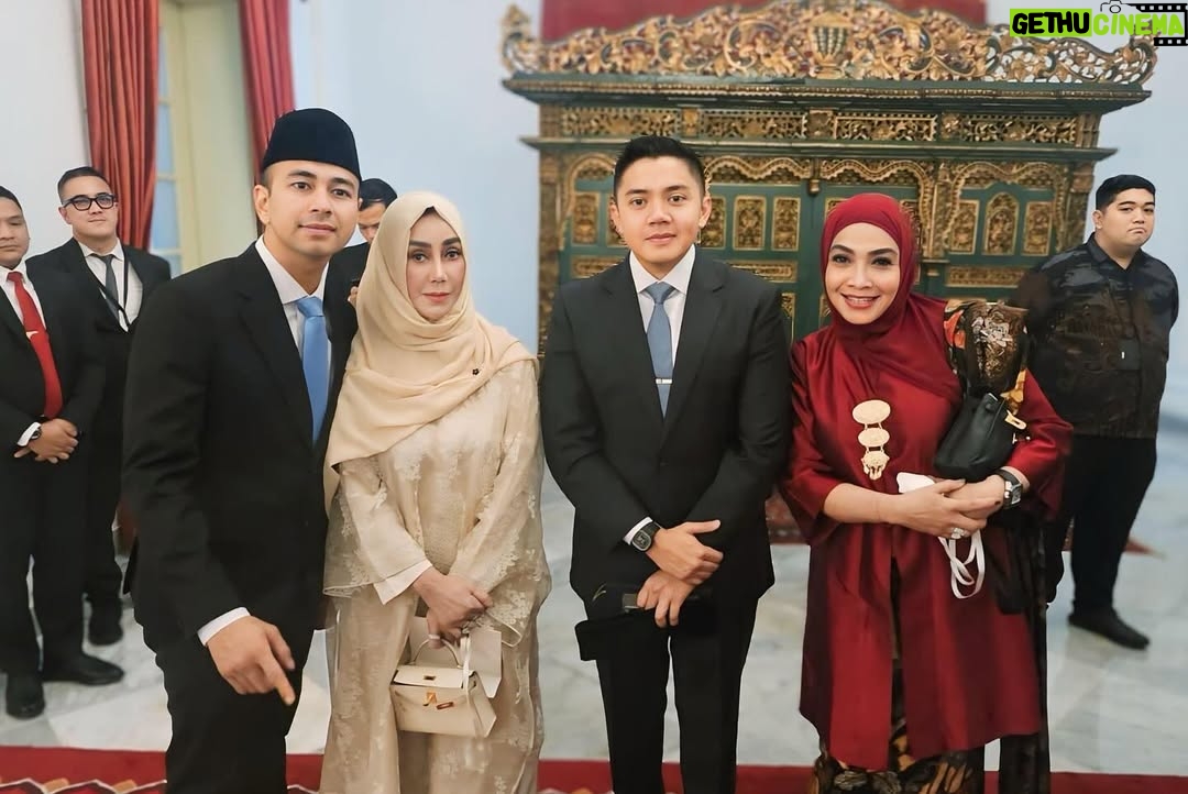 Nagita Slavina - 1.9 Million Likes - Bismillah .... Ya Allah Ya Rabb .... 
Mohon Doa dan Restu 🇮🇩🫡 🥹🩵🙏

Presidential Special Envoy for the Development of Youth and Arts Professionals

Utusan Khusus Presiden 🇮🇩
" Bidang Pembinaan Generasi Muda dan Pekerja Seni "

Selasa 22 Oktober 2024

#utusankhususpresiden 
#pembinaangenerasimuda 
#pekerjaseni