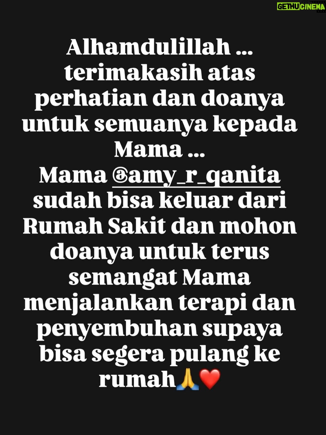Nagita Slavina - 454.6K Likes - "Allahumma rabbannaasi adzhibil ba'sa, isyfi, antas syaafi, laa syafiya illaa anta syifaa'an laa yughaadiru saqaman" 
Doa untuk Mama @amy_r_qanita 🙏

Ya Allah, sembuhkanlah orang yang kami cintai. Berikan kekuatan, ketabahan, dan kesehatan yang sempurna agar bisa kembali tersenyum bersama keluarga tercinta. Aamiin 🤲❤️