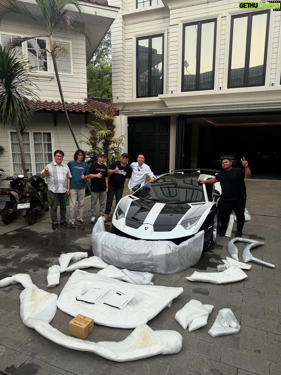 Nagita Slavina - 746.7K Likes - This is it!!!

Liberty Walk Aventador for @indonesiamodificationexpo 2025! Selain mobil 1:1, bakal ada rilisan 1:64 juga sampai juma 10-12 Oct nanti di ICE-BSD

Build by: @retouchproautowerkz @nmaa_ind @raindyigas @abcacoating