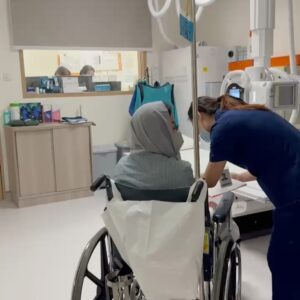 Nagita Slavina Instagram - Papa, meski engkau tiada, aku janji sebagai anak lelaki satu-satunya akan menjaga mama dan keluarga kita. Doakan aku agar kuat, agar bisa terus meneruskan cinta dan tanggung jawabmu ❤️🙏
Mama pasti bisa kembali sehat , kita akan jaga Orang Tua sekuat tenaga kita selama mereka masih "ada" , apalagi untuk seoarang " IBU " , karena ibu kita adalah keramat untuk kami sebagai anak .... Hanya Doa IBU yang pasti tembus ke "Langit" 🥹😭
Teruntuk orang tua kita yang sudah pergi meninggalkan kita hanya doa yg bisa tertuang dari kami anak"nya ...
Ya Rabb, ampunilah dosanya, lapangkan kuburnya, muliakan tempatnya. Jadikan aku anak yang mampu meneruskan amal baiknya, sebagai bekal abadi untuk mereka ... 
Selagi orang tua masih ada, berikanlah waktu, perhatian, tenaga, dan kasih sayang terbaik kita. Jangan tunggu sampai terlambat, karena penyesalan tak akan pernah bisa menghidupkan kembali waktu yang sudah hilang
Selagi orang tua masih ada, berikanlah waktu, perhatian, tenaga, dan kasih sayang terbaik kita. Jangan tunggu sampai terlambat, karena penyesalan tak akan pernah bisa menghidupkan kembali waktu yang sudah hilang .... 🥹😭❤️🙏
Semangat Mama @amy_r_qanita , Alhamdulilah Mama sudah berangsur membaik dan terimakasih atas perhatian ,doanya smua yang sudah mendoakan 🙏