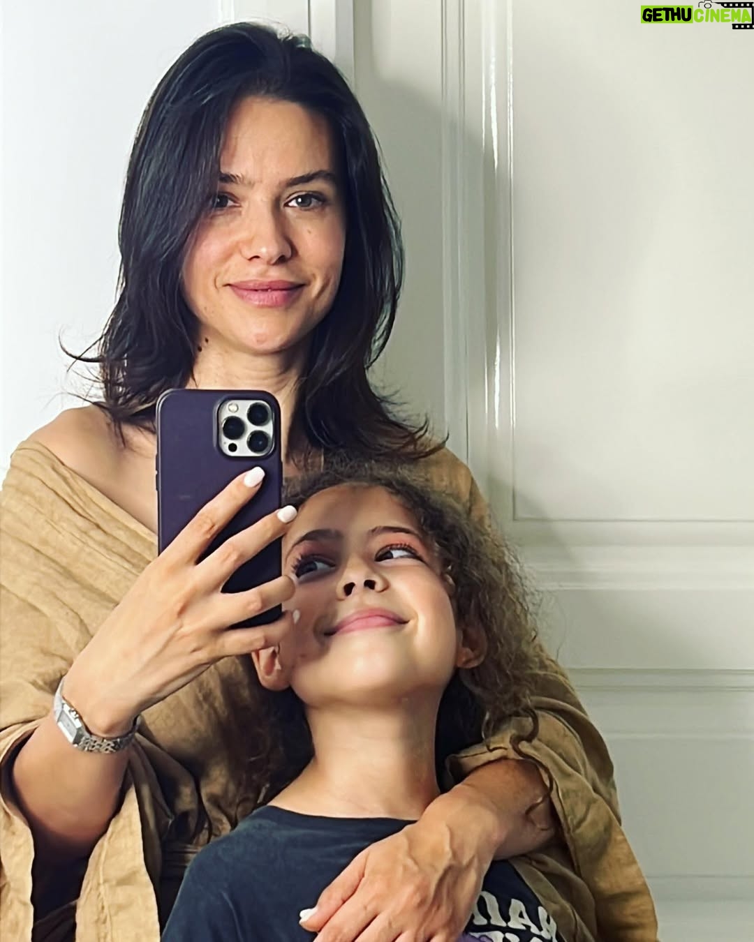 Najla Ben Abdallah - 20.9K Likes - #skincarenatural #nomakeupneeded #selfcare #embraceyourself #shiseido #bioperformance @pointm_parfumeries ❤️