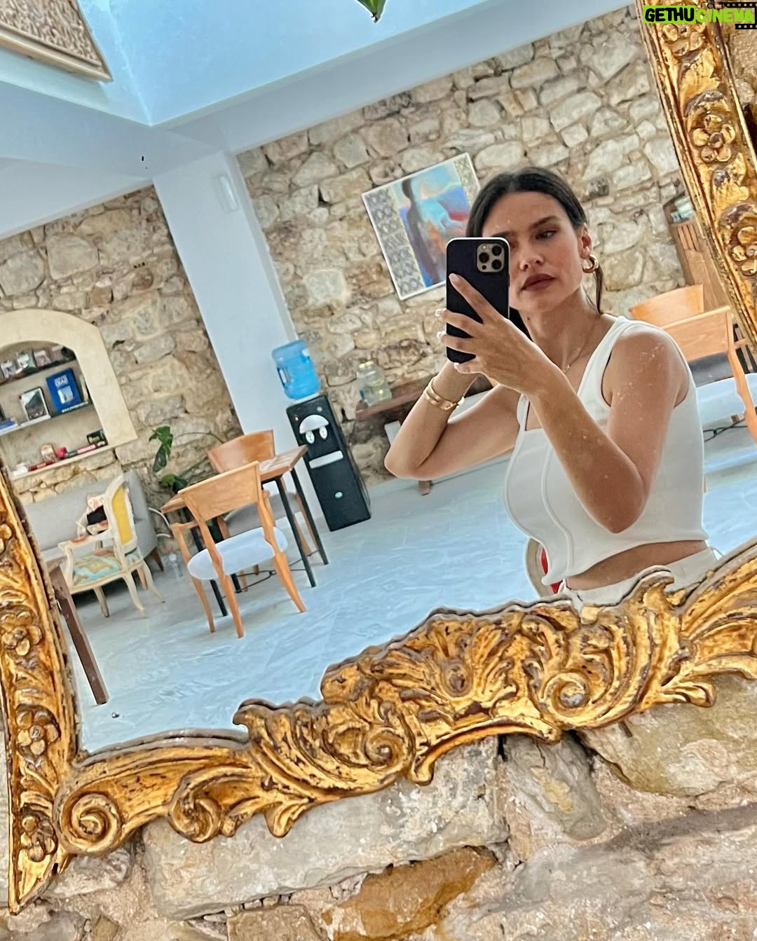 Najla Ben Abdallah - 19.8K Likes - #aboutyesterday #shootingday @zen.tunisie ❤️