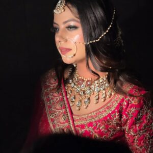 Najul Sheikh Instagram - Radiance that glows from within dewy finish for our luminous.
Mua-@abmakeupstudio2
Jewellery-@dare.to.dazzle21
Modal-@bebo_1331
#makeuptutorial #viralreels #postworkout #insta
