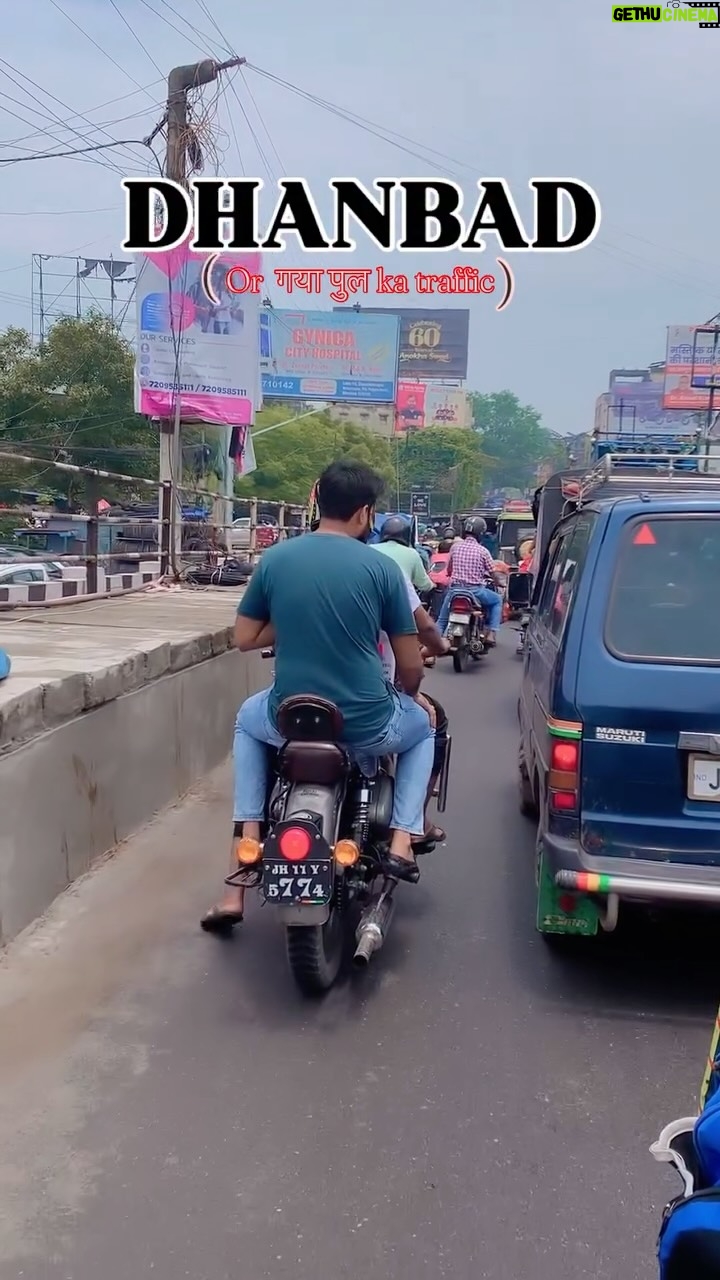 Najul Sheikh - 7.8K Likes - comments kr k zarur jana Gya pool cross krne me kitna time lag jata hai jab traffic hota hai to 😂
.
.
.
.
.
.
#dhanbad #bebo_1331 #jharkhand #reels #india #foryou #traffic #insgood #bankmore #gayapool