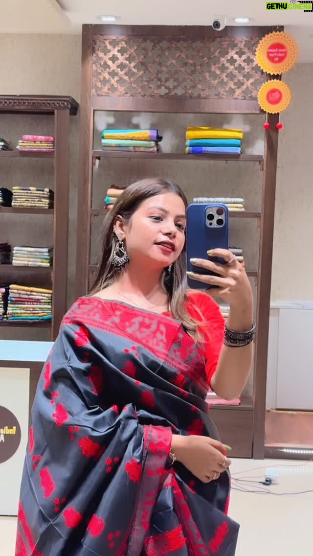 Najul Sheikh - 3 Likes - 