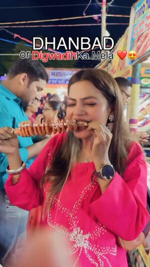 Najul Sheikh Instagram - Aap kab jaa rhe ho..?
.
.
.
.
.
.
#reels #dhanbad #bebo_1331 #jharkhand #reels #india #foryou #reelsinstagram #mela #ganeshmeladhanbad #foryou #trend #digwadihmela #foryoupage #melavibe #toratora #naaw #mela