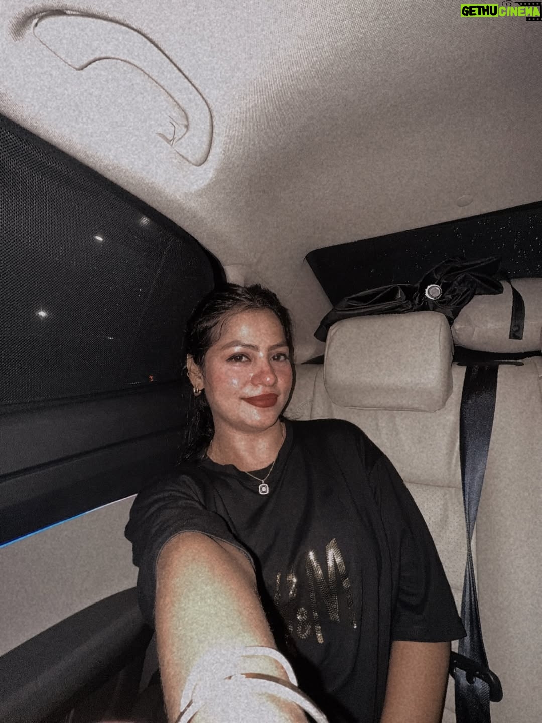 Najul Sheikh - 3 Likes - 🖤