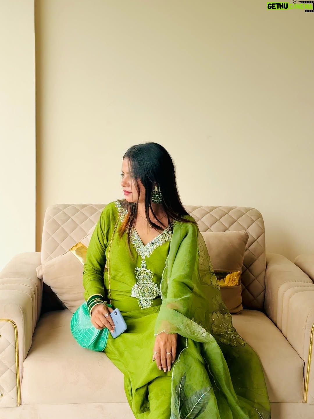 Najul Sheikh - 3 Likes - 💚
.
.
.
#photos #dhanbad #sawan #instagram #trend #foryou #foryoupage