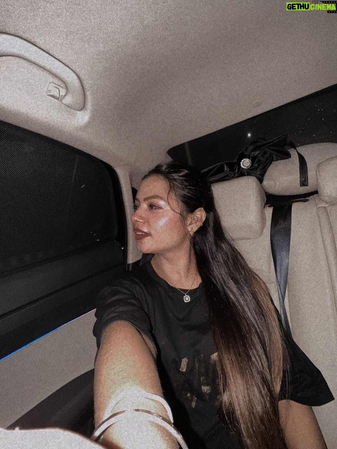 Najul Sheikh - 3 Likes - 🖤