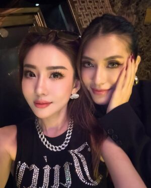 Nan Su Yati Soe Instagram - Happy Birthday #anyeinphyu ❤️❤️🎊🎉🎈🥰