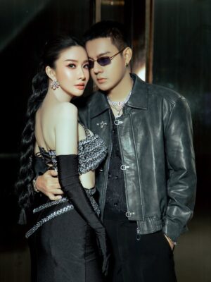 Nan Su Yati Soe Instagram - Black #couple#voyah #lauching 🖤