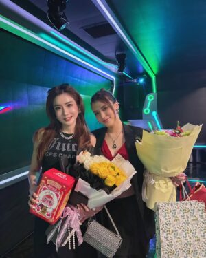 Nan Su Yati Soe Instagram - Happy Birthday #anyeinphyu ❤️❤️🎊🎉🎈🥰