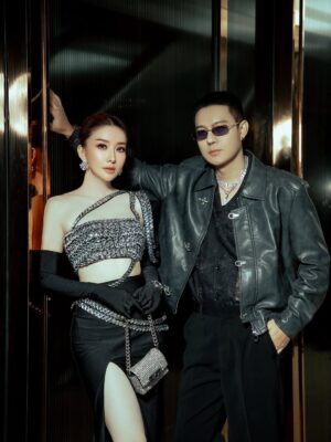 Nan Su Yati Soe Instagram - Black #couple#voyah #lauching 🖤