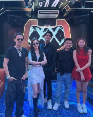 Nan Su Yati Soe Instagram - #kyinetone #show #thankyou ❤️🎉🎊🎈#. #dior #hublot #cpschaps