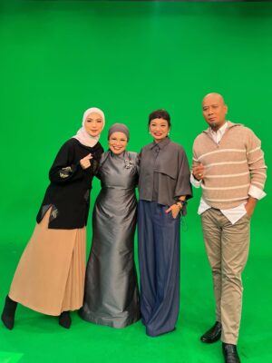 Nana Mahazan Instagram - Sekitar 🩶