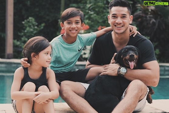 Nana Mirdad - 67.4K Likes - Happy father's day to the most incredible, patient, loving dad to my kids. 
I just want you to know that we are truly blessed to have you as our home❤️ 

#fathersday #fatherslove #blessedlife #weloveyou