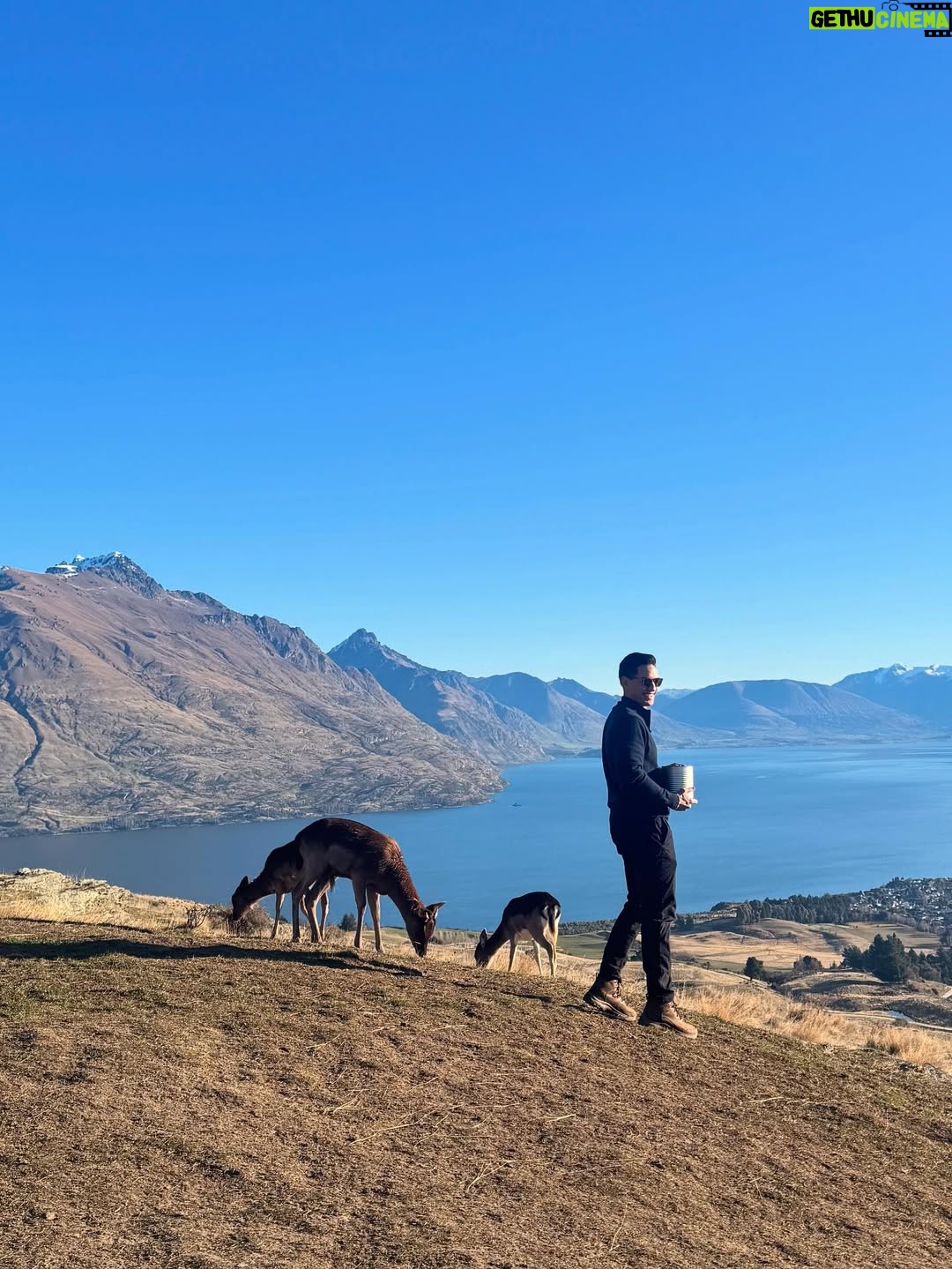 Nana Mirdad - 3 Likes - It's been sunny so it's time to visit the animals 🐐🥳 They are soooo cute! ✨

#newzealand #thewhitesjourney #funthingstodowithkids #winter2025 #mountainscape #mytherapy #beautifulday☀️