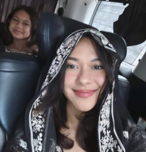 Nana Mirdad Instagram - Masih edisi Lebaran di Jakarta. Hari kedua Lebaran kalian muter kemana biasanya ?✨
#eidmubarak #2024 #hometown #jakarta