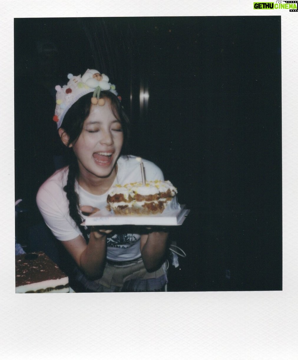 Nana Ou-Yang - 89.8K Likes - 25’
so thankful🍥🧁🍨🍓🎂