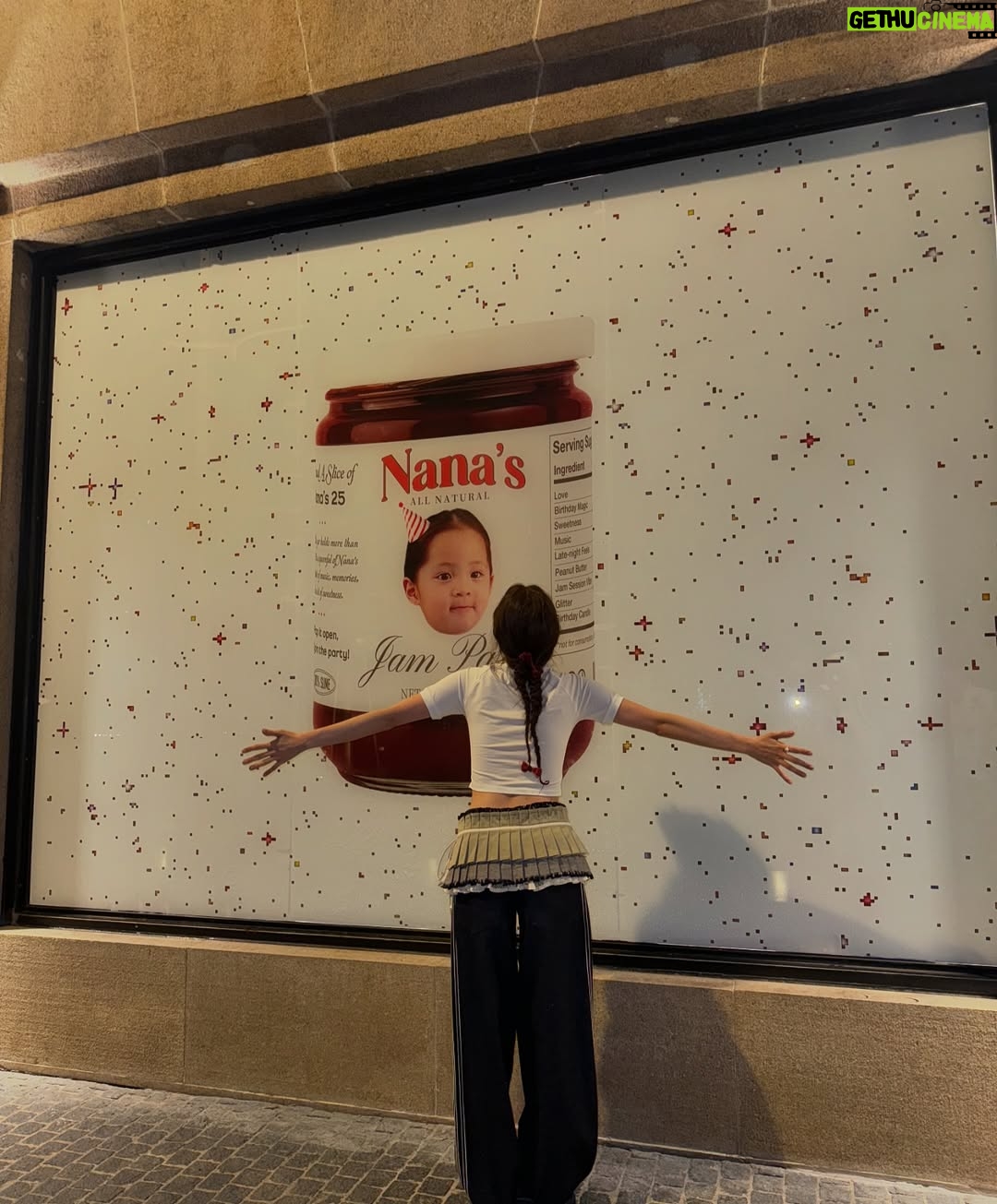 Nana Ou-Yang - 89.8K Likes - 25’
so thankful🍥🧁🍨🍓🎂