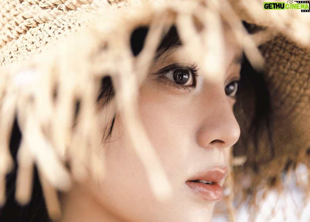 Nana Ou-Yang - 102.9K Likes -   Vogue Vacation part one’ 🏖️