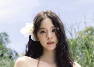 Nana Ou-Yang Instagram - Vogue Vacation part one’ 🏖️