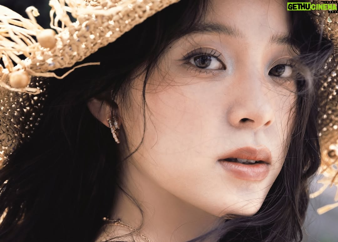 Nana Ou-Yang - 102.9K Likes -   Vogue Vacation part one’ 🏖️