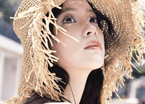 Nana Ou-Yang Instagram - Vogue Vacation part one’ 🏖️