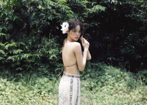Nana Ou-Yang Instagram - Vogue Vacation part one’ 🏖️