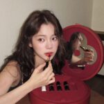 Nana Ou-Yang