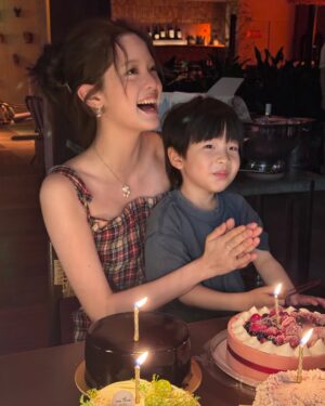Nana Ou-Yang Instagram - extra candle on the cake🍓🍨