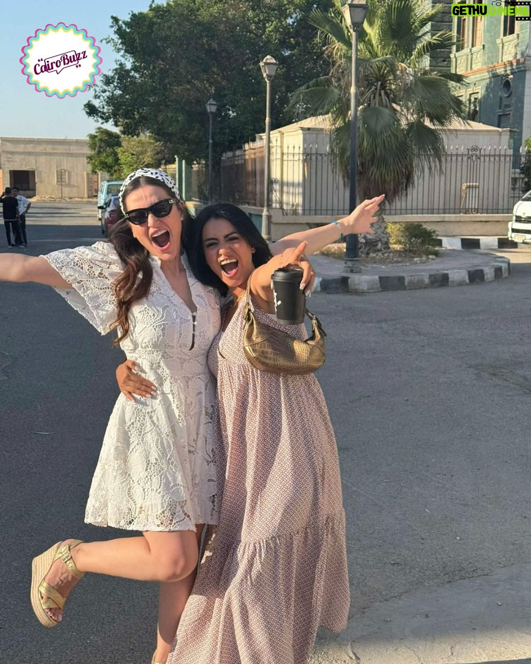 Nancy Salah - 1.6K Likes - نانسي صلاح تكشف عن تفاصيل شخصية في مسلسل “2 قهوة”

تستعد الفنانة نانسي صلاح لعرض أحدث أعمالها الدرامية الذي يحمل اسم “2 قهوة”، والذي من المقرر عرضه في شهر سبتمبر المقبل، حيث يستأنف فريق العمل حاليًا تصوير المشاهد، وهو من بطولة أحمد فهمي ومرام علي.

وتجسد نانسي صلاح دور فتاة تدعى “شريفة” وهي الصديقة المقربة لـ مرام علي التي تجسد شخصية “نيللي”، معربة عن سعادتها بعمل تلك الشخصية وإنها قريبة منها.

أبطال مسلسل “2 قهوة”

مسلسل “2 قهوة” بطولة أحمد فهمي، مرام علي،  نانسي صلاح،محسن محيي الدين، مي القاضي،  حازم إيهاب، بسنت أبو باشا، إسماعيل فرغلي، أحمد الشامي، باهر النويهي، معتز حسين، عمر رياض، كريم العمري، هبة الأباصيري وعدد آخر من الفنانين، والمسلسل من تأليف عمرو محمود ياسين وإخراج عصام نصار وإنتاج أحمد عبد العاطي.

جدير بالذكر أنه تنتظر نانسي صلاح عرض ثلاثة أفلام جديدة وهما فيلم “تحت الطلب” مع سامح حسين، و”جبل الحريم”، و”أولاد المحظوظة”.

يذكر أن آخر أعمال نانسي صلاح هو مسلسل “100 راجل” الذي عُرض في موسم رمضان 2023، وشاركت في بطولته إلى جانب سمية الخشاب ومحمود عبد المغني.