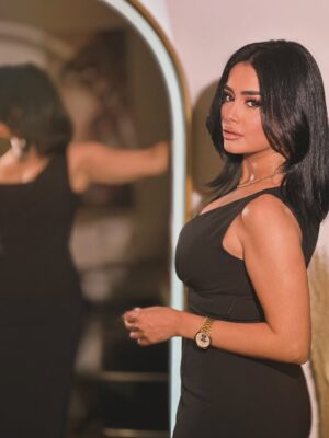 Nancy Salah Instagram - Shine bright like a diamond 💎💋
Maekup by my lovely @aya_elsheriff 💋❤️
Hair by @omar_galal__ 🤍