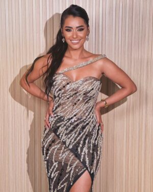 Nancy Salah Instagram - 💥🫀🧠 I can be whatever I want 🤍 👸
Dress. @inas.ali_hautecouture
Makeup. @aya_elsheriff