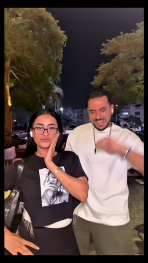 Nancy Salah Instagram - نانسي صلاح تتحب ب كيرلي او من غير 😍😂