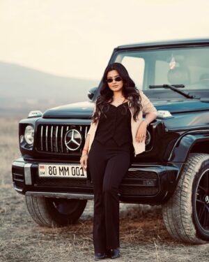 Nandani Sharma Instagram - 🔥Mehnat🔥
#nandu512