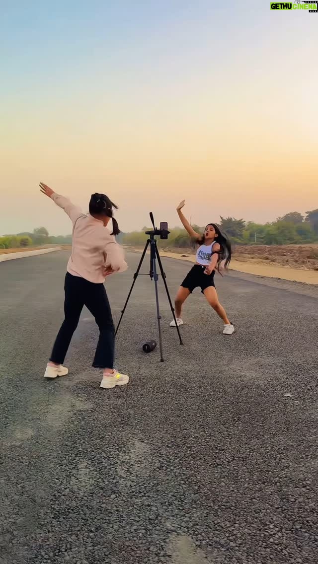 Nandini Rajput - 138.4K Likes - Bataao BTS kaisa Laga 🤗❤️

#nandini091013 #trending #trendingreels #viral #love #reels #dance #bts #reels #reelsinstagram #reelitfeelit #instagram #feel #explore #explorepage #foryou #foryoupage #dancer