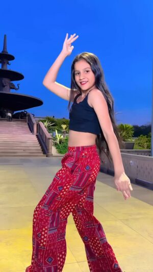 Nandini Rajput Instagram - Laila Main Laila ❤️🔥
#nandini091013 #trending #viral #trendingreels #dance #reels #explore #foryou #explorepage #foryoupage #reelsinstagram #instagram #instagood #instadaily #instalike #art #fyp #like