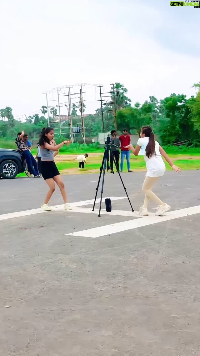 Nandini Rajput - 48.4K Likes - Ankhiyon Se Goli Maare 👀🔥

#nandini091013 #trending #trendingreels #viral #dance #reels #explore #explorepage #foryou #foryoupage #instagram #reel