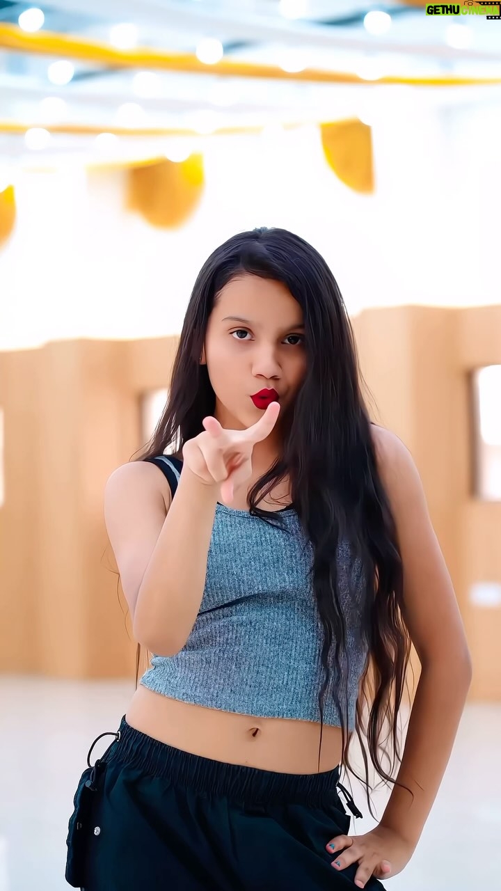 Nandini Rajput - 61K Likes - Vartmaan….🥹

#nandini091013 #new #song #vartmaan #trending #reels #trend #trendingreels #viral #instagram #reelitfeelit #like