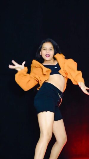 Nandini Rajput Instagram - Dance it out 🔥❤️
#nandini091013 #dance #reels